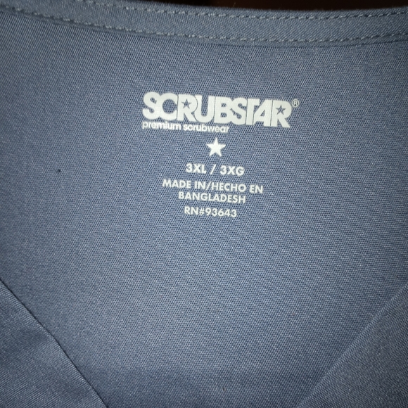 Scrubs - Picture 2 of 3